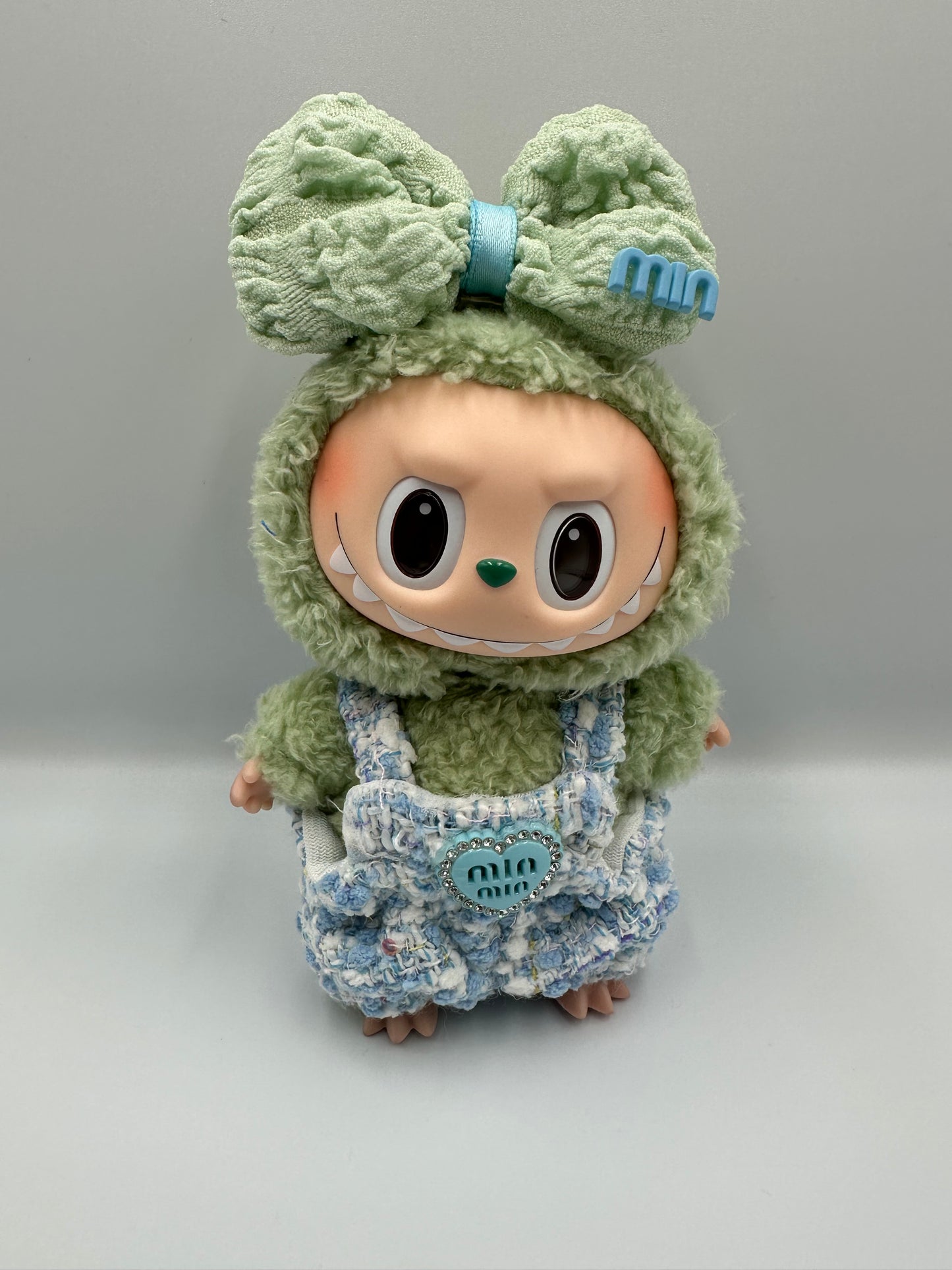Labubu Miu Miu Set (blue/green)